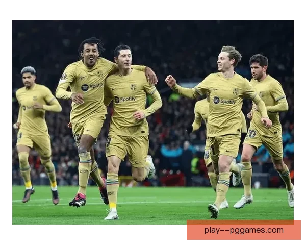 巴塞罗那确认佩德里恢复战术训练中场核心复出为球队冲刺赛季注入新动力 巴塞罗那确认佩德里恢复战术训练中场核心复出为球队冲刺赛季注入新动力